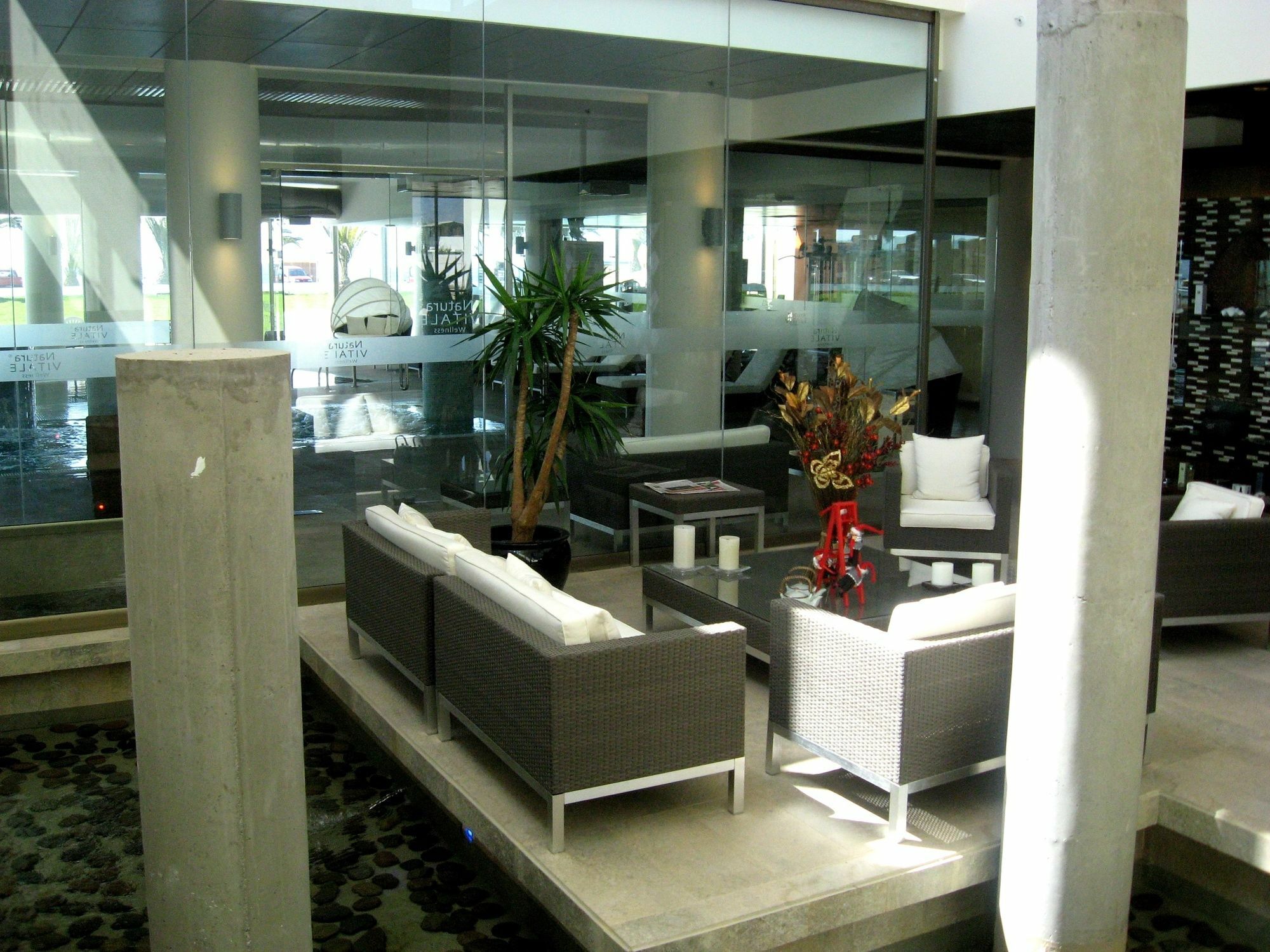 Hotel Enjoy Coquimbo Exteriér fotografie The interior of the airport